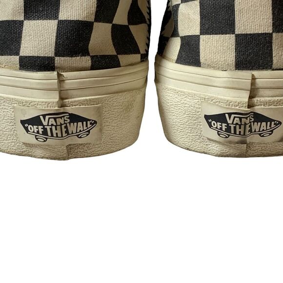 VANS The U SLIP-ON SF MEGA CHECK in Black and White - Picture 8 of 10